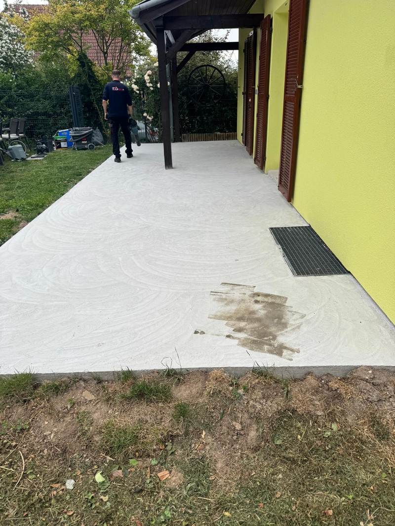 Terrasse en résine - avant